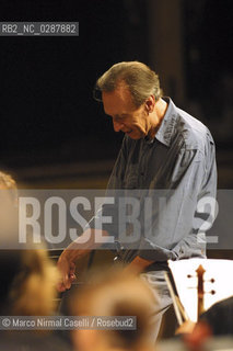 Claudio Abbado conductor / Mahler Chamber Orchestra FERRARA MUSICA 30/05/2001 ©Marco Nirmal Caselli/Rosebud2