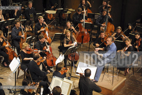 Claudio Abbado conductor / Mahler Chamber Orchestra FERRARA MUSICA 30/05/2001 ©Marco Nirmal Caselli/Rosebud2