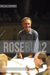 Claudio Abbado conductor / Mahler Chamber Orchestra FERRARA MUSICA 30/05/2001 ©Marco Nirmal Caselli/Rosebud2