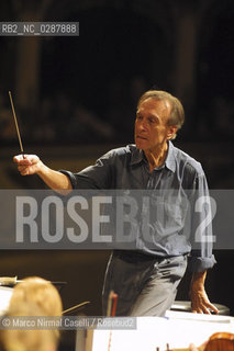 Claudio Abbado conductor / Mahler Chamber Orchestra FERRARA MUSICA 30/05/2001 ©Marco Nirmal Caselli/Rosebud2