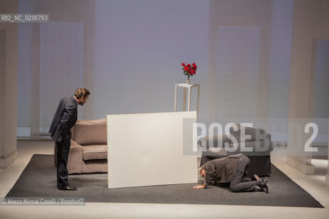 Haber Boni Alberti.Art..di Yasmina Reza ..traduzione Alessandra Serra..regia Giampiero Solari.scene Gianni Carluccio.luci Marcello Iazzetti.costumi Nicoletta Ceccolini..con Alessandro Haber,Alessio Boni, Gigio Alberti ©Marco Nirmal Caselli/Rosebud2