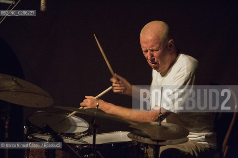 Uri Caine, pianoforte e Fender Rhodes; .Han Bennink, batteria Jazz Club Ferrara 3 novembre 2014 In collaborazione con Bologna Jazz Festival.SONIC BOOM ©Marco Nirmal Caselli/Rosebud2