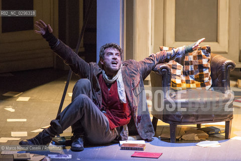 Teatro Comunale di Ferrara  stagione 2014/15 Prosa 6 novembre 2014  IL VISITATORE di Éric-Emmanuel Schmitt.con Alessandro Haber e Alessio Boni.e con Nicoletta Robello Bracciforti, Alessandro Tedeschi.regia Valerio Binasco.musiche Arturo Annecchino .scene Carlo De Marino .costumi Sandra Cardini.produzione Goldenart ©Marco Nirmal Caselli/Rosebud2