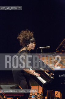 HIROMI pianist 28 ottobre 2014 Ferrara Teatro comunale ©Marco Nirmal Caselli/Rosebud2