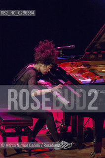 HIROMI pianist 28 ottobre 2014 Ferrara Teatro comunale ©Marco Nirmal Caselli/Rosebud2
