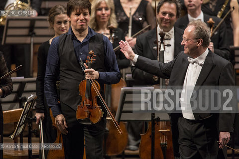 concerto stagione 2014/15 FERRARA MUSICA             CHAMBER ORCHESTRA OF EUROPE.EMMANUEL KRIVINE DIRETTORE.JOSHUA BELL VIOLINO..conductor;direttore dorchestra;music;classic music;musica classica;spartiti; ©Marco Nirmal Caselli/Rosebud2