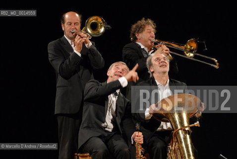 28 jul 2009, San Salvatore Telesino ( BN ): BANDA OSIRIS in concert. ©Marcello DAndrea/Rosebud2