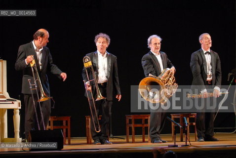 28 jul 2009, San Salvatore Telesino ( BN ): BANDA OSIRIS in concert. ©Marcello DAndrea/Rosebud2