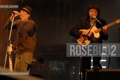 13 aug 2009, Alife ( CE ): LUCA CARBONI WITH RICCARDO SENIGALLIA in concert. ©Marcello DAndrea/Rosebud2