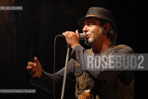 13 aug 2009, Alife ( CE ): LUCA CARBONI in concert. ©Marcello DAndrea/Rosebud2