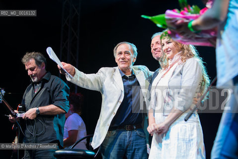 20 Aug 2012, Letino ( CE ): Roberto Vecchioni with Pierluigi Tortora and Elena Fattorusso. ©Marcello DAndrea/Rosebud2