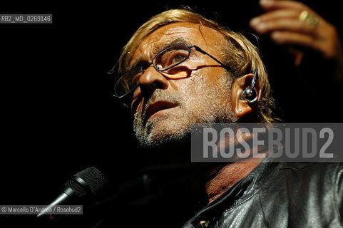 26 JUN 2004, VAIRANO PATENORA ( SA ): LUCIO DALLA ( CONCERT ). ©Marcello DAndrea/Rosebud2
