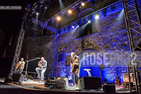 12 sep 2013, Casertavecchia (CE): from left, Alessandro Finazzo (Finaz), Alex Britti and Fausto Mesolella in concert (43° settembre al borgo). ©Marcello DAndrea/Rosebud2