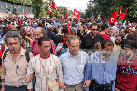 04 OCT 2003, ROMA E.U.R.: ENRICO (ERRI) DE LUCA ( CORTEO DEL SOCIAL FORUM ). ©Marcello DAndrea/Rosebud2