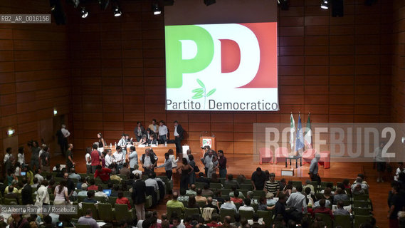 torino, lingotto, 27 giugno 2009, assemblea pubblica e demcratica PD, nella foto: UN MOMENTO DELLASSEMBLEA. ©Alberto Ramella/Rosebud2