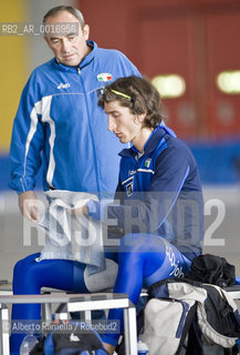 il campione olimpico di torino 2006 enrico fabris durante una sua giornata di allenamento alloval di torino, teatro delle sue vittorie olimpiche del 2006. fabris è in ritro con la nazionale italiana a torino in vista delle prossime olimpiadi di vancouver. ©Alberto Ramella/Rosebud2