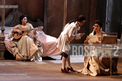 le nozze di figaro, music w.a.mozart, laura cherici, simone alberghini, teatro regio torino,   2003-2004 ©Alberto Ramella/Rosebud2