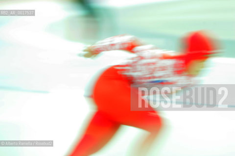 speed skating 1000m ladies the podium marianne timmer, ned,  gold, klassen cindy, can, silver, anni friesinger, ger, bronze ©Alberto Ramella/Rosebud2