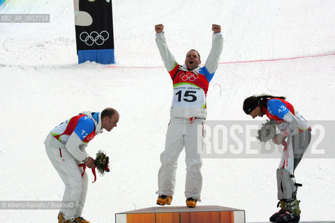 two brothers from switzerland philip and simon schoch won gold and silver medal, bronze for austrian siegfried grabner in snowboard psg, bardonecchia ©Alberto Ramella/Rosebud2