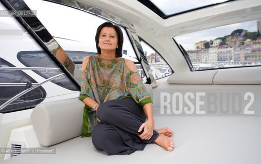 cannes, yachts exhibition and fair-2006 edition- portrait of  carla demaria, general manager ATLANTIS YACHTS of group AZIMUT-BENETTI ©Alberto Ramella/Rosebud2