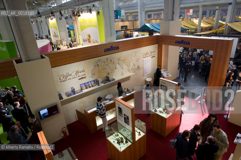 slow food, Salone del Gusto, Terra Madre 2006 - Torino, oct 06 - international fair about slow food, world food cultures and traditional and natural food protection . ©Alberto Ramella/Rosebud2