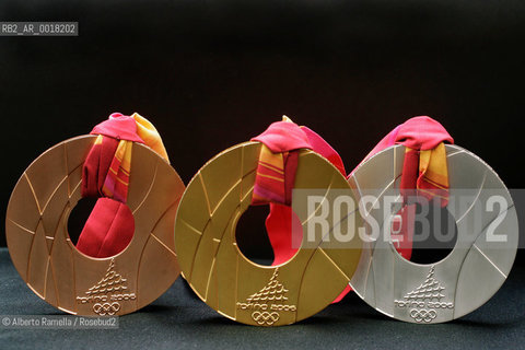 the olympi medal s of the Torino 2006 winter olympic games - ©Alberto Ramella/Rosebud2