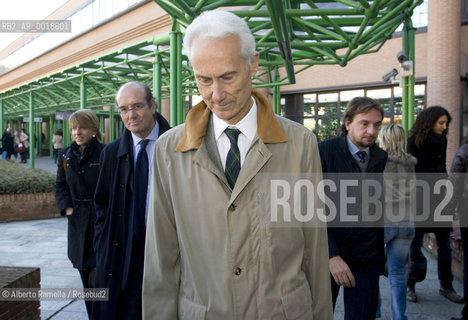 ripresa delle udienze del processo per leredità agnelli, in forma privata, nellufficio del giudice brunella rosso al tribunale di torino - in contemporanea manifestazione operai della fiat di arese fuori dal palazzo di giustizia.nella foto llavvocato marco weigmann ©Alberto Ramella/Rosebud2