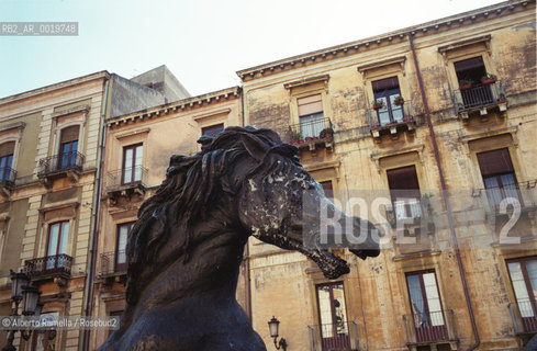 europe, italy, sicily, catania, ©Alberto Ramella/Rosebud2