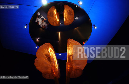 science, exhibition about brain, experimenta, turin, 2002, ©Alberto Ramella/Rosebud2