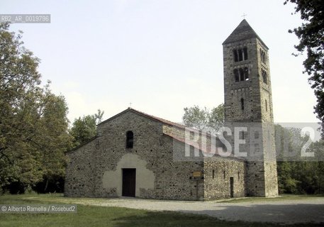 la chiesa romanica san secondo a bose ©Alberto Ramella/Rosebud2