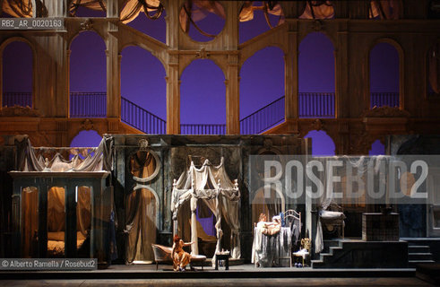 così fan tutte, music w.a.mozart, teatro regio torino,   2002-2003 ©Alberto Ramella/Rosebud2