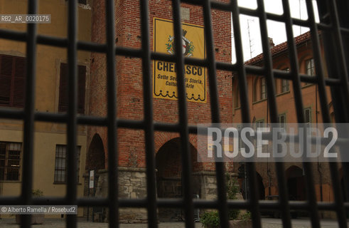 europe, italy, piemonte, cherasco (CN), an old little town in piemonte famous for the napoleonic heritage and the antiquary street market, ©Alberto Ramella/Rosebud2