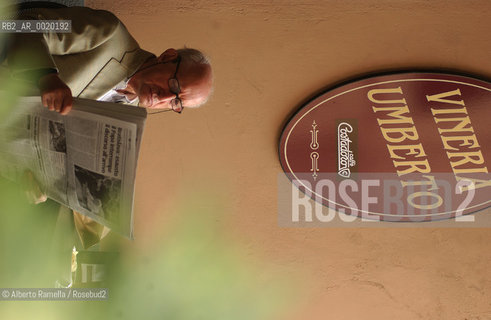 europe, italy, piemonte, cherasco (CN), an old little town in piemonte famous for the napoleonic heritage and the antiquary street market, ©Alberto Ramella/Rosebud2