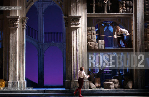 così fan tutte, music w.a.mozart, teatro regio torino,   2002-2003 ©Alberto Ramella/Rosebud2