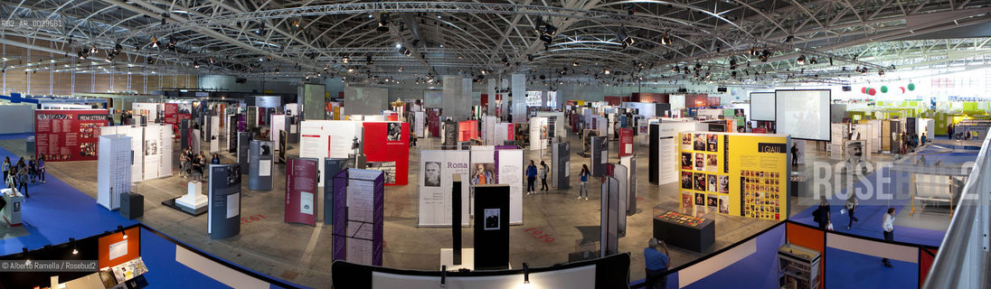 Salone del libro 2011 - Panoramiche Oval ©Alberto Ramella/Rosebud2