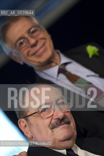 Salone del Libro 2011 - Venerdi 13 maggio - UMBERTO ECO e ERNESTO FERRERO ©Alberto Ramella/Rosebud2