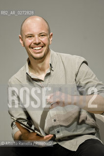 Fabio Geda.Salone internazionale del libro di Torino 2012 .Torino, 12 maggio 2012 ©Alberto Ramella/Rosebud2