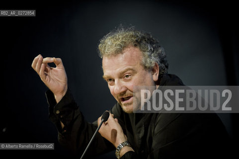 Giovanni Veronesi.Salone internazionale del libro di Torino 2012 .Torino, 12 maggio 2012 ©Alberto Ramella/Rosebud2