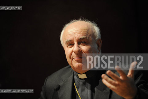 Mons. Paglia Salone Internazionale del libro 2012 ©Alberto Ramella/Rosebud2