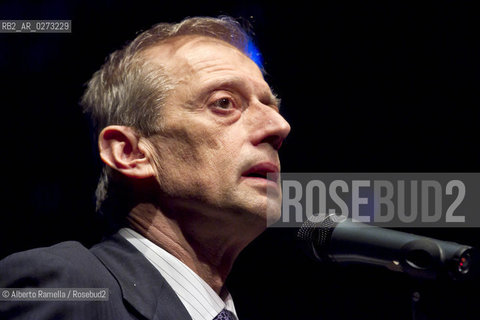 Piero Fassino - Torino, 27 marzo 2012, Teatro Piccolo Regio, Fassino al concerto dedicato alla Danimarca  nuova Presidenza del Parlamento Europeo ©Alberto Ramella/Rosebud2