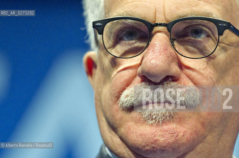 Torino Oval Lingotto, 13.04.13, convegno confindustria, Piccola Industria unitalia Industriale in unEuopa piu forte - nella foto Raffaele Bonanni, Segr Gen CISL ©Alberto Ramella/Rosebud2