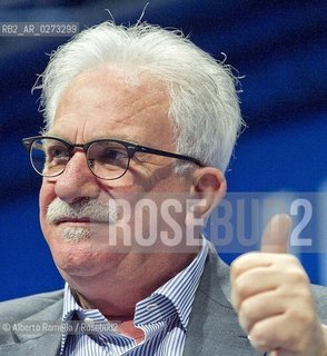 Torino Oval Lingotto, 13.04.13, convegno confindustria, Piccola Industria unitalia Industriale in unEuopa piu forte - nella foto Raffaele Bonanni, Segr Gen CISL ©Alberto Ramella/Rosebud2