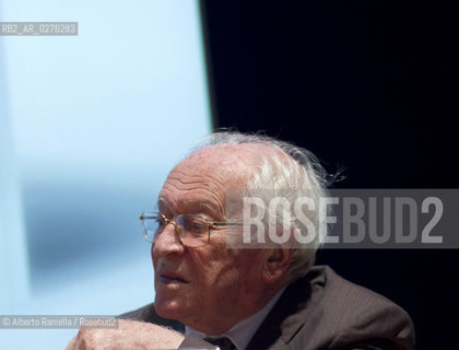 17.05.13 Torino, Salone Internazionale del Libro 2013, Nella foto: Incontro Emilio Colombo con Arrigo Levi e Rolando Picchioni ©Alberto Ramella/Rosebud2