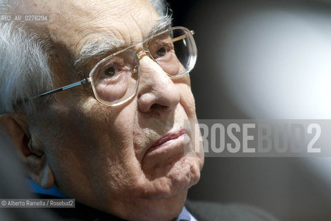 17.05.13 Torino, Salone Internazionale del Libro 2013, Nella foto: Incontro Emilio Colombo con Arrigo Levi e Rolando Picchioni ©Alberto Ramella/Rosebud2
