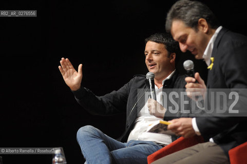 18.05.13 Torino, Salone Internazionale del Libro 2013, Nella foto: Incontro con Matteo Renzi e Mario Calabresi ©Alberto Ramella/Rosebud2