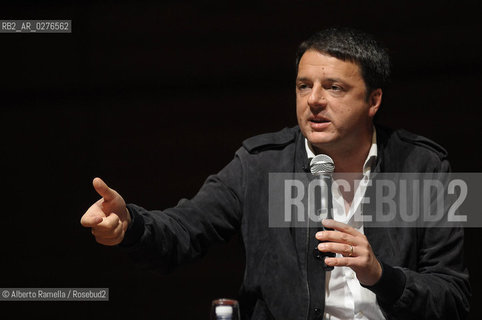18.05.13 Torino, Salone Internazionale del Libro 2013, Nella foto: Incontro con Matteo Renzi ©Alberto Ramella/Rosebud2