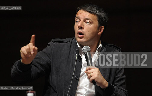 18.05.13 Torino, Salone Internazionale del Libro 2013, Nella foto: Incontro con Matteo Renzi ©Alberto Ramella/Rosebud2