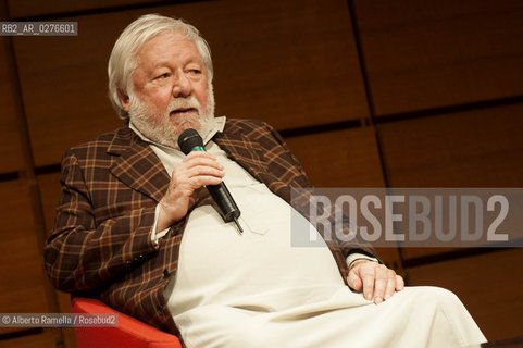 18.05.13 Torino, Salone Internazionale del Libro 2013, Nella foto: Incontro con Paolo Villaggio ©Alberto Ramella/Rosebud2