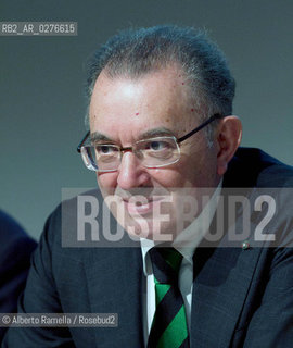 18.05.13 Torino, Salone Internazionale del Libro 2013, Nella foto: evento per una rinascita italiana, Mario Squinzi, Vincenzo Cerami, nella foto Mario Squinzi Presidente confindustria e Sassuolo che indossa la cravatta con i colori del Sassuolo neo promosso in serie A ©Alberto Ramella/Rosebud2