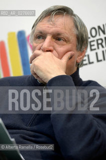 17.05.13 Torino, Salone Internazionale del Libro 2013 - nella foto: Don Luigi Ciotti ©Alberto Ramella/Rosebud2